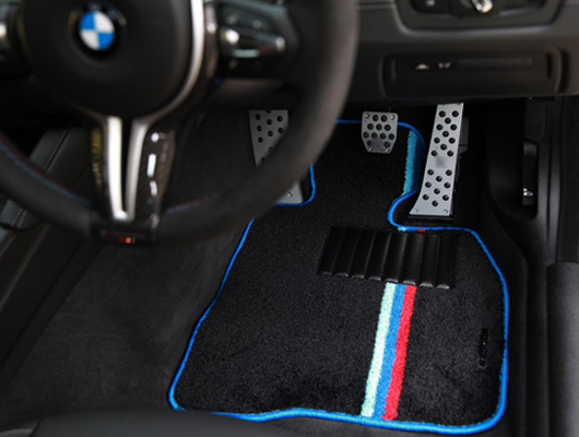 BMW 7シリーズ用 フロアマット トラディショナルラインデザインフロア